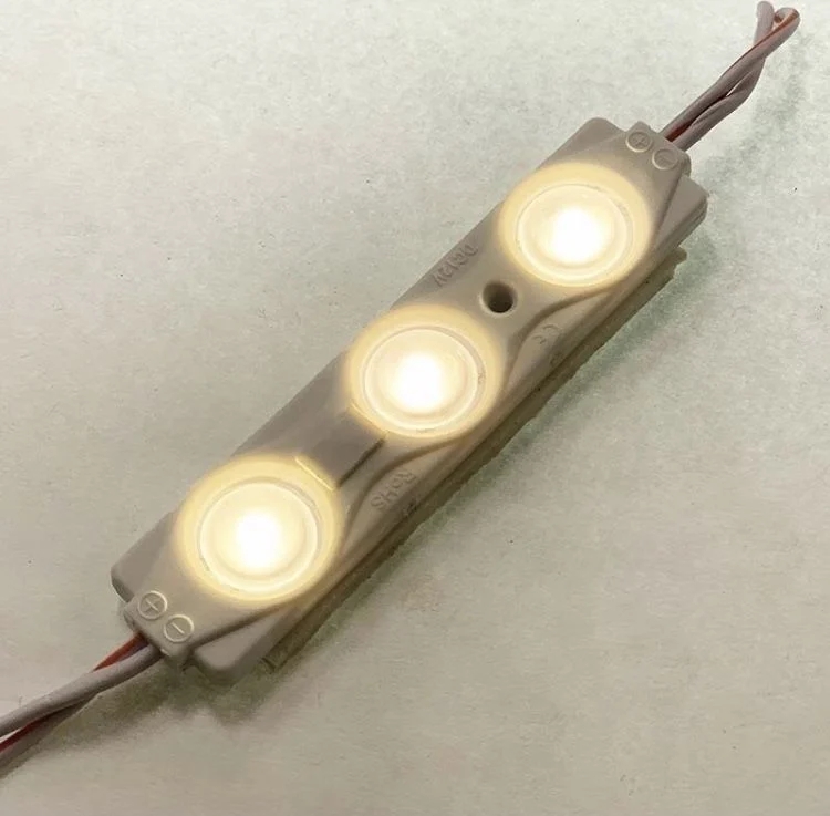12%20Volt%20Gün%20Işığı%201,5%20Watt%203%20Lensli%202835%20Reklamcı%20Modül%205%20Adet