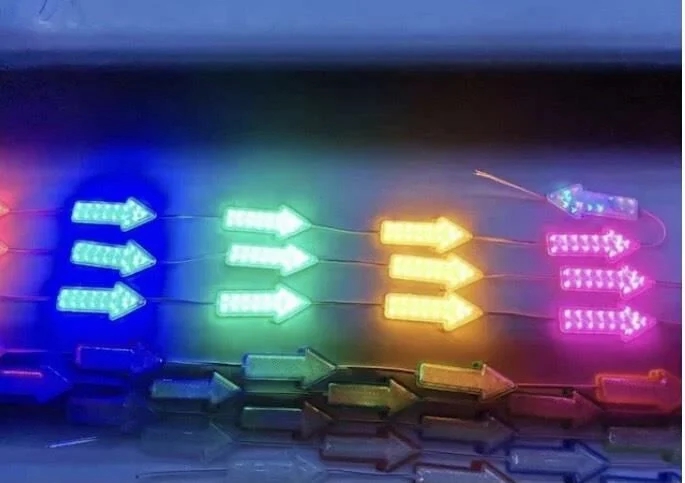 12%20Volt%20Ok%20Yönlü%20Led%20Modül%20Yeşil%203%20Adet
