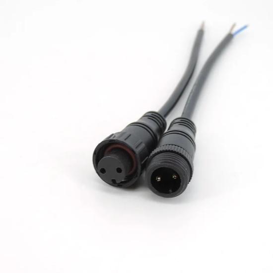 IC266K Kablolu IP67 Konnektör Takım 2 Pin Siyah